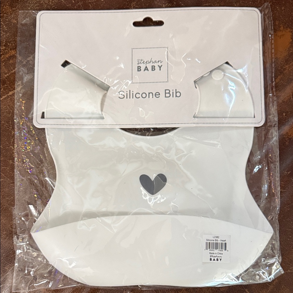 Stephan Baby White Silicone Bib with Heart Design